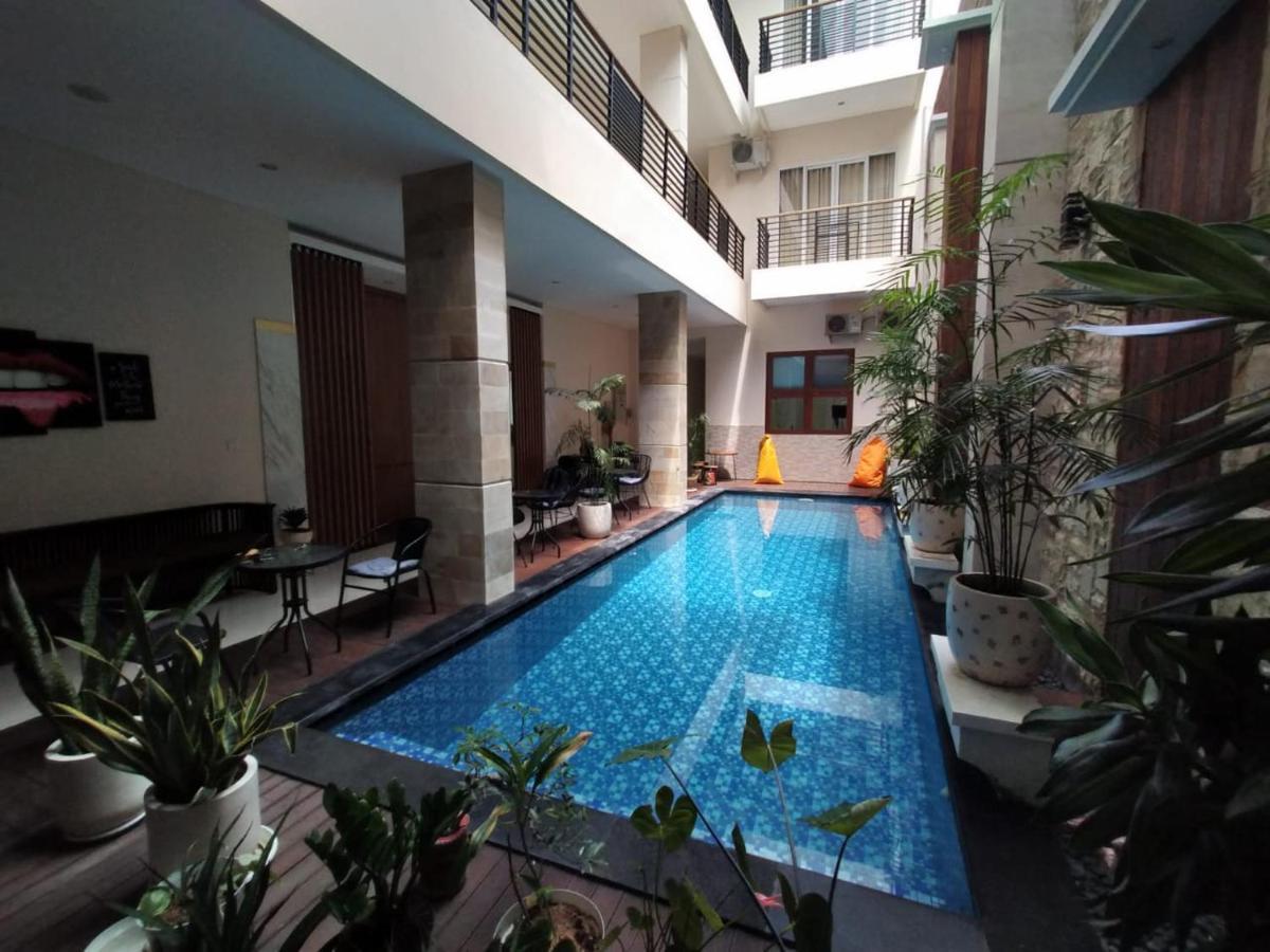 Ultimate Residence Bali เดนปาซาร์ ภายนอก รูปภาพ